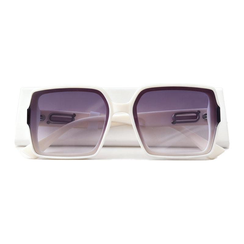 方形墨镜，显瘦高级感紫外线眼镜